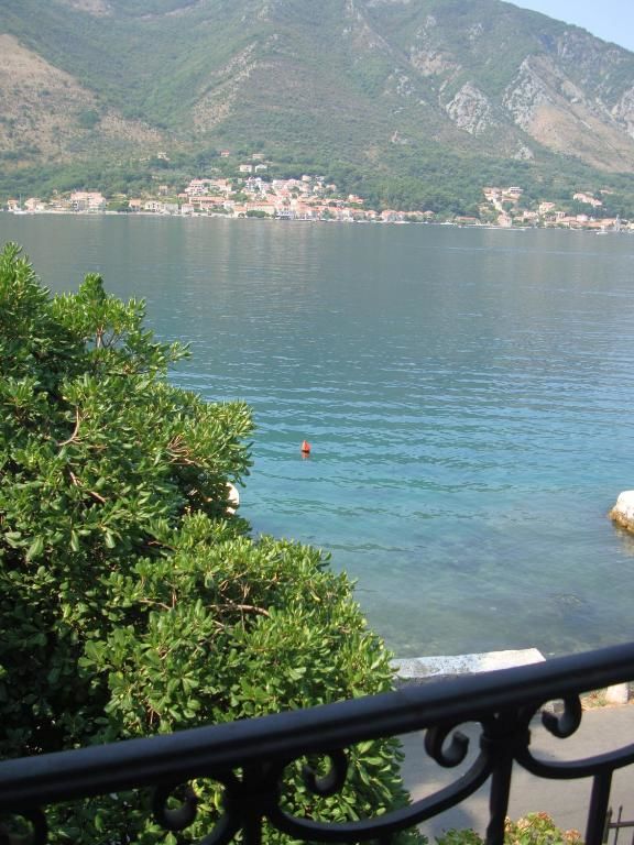 Апартаменты Villa Perla Del Mare Котор