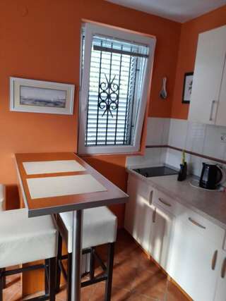 Апартаменты Villa Perla Del Mare Котор Номер-студио с патио и видом на море-8