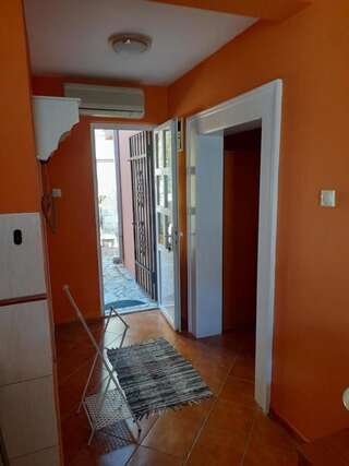 Апартаменты Villa Perla Del Mare Котор Номер-студио с патио и видом на море-13