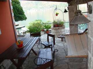 Апартаменты Villa Perla Del Mare Котор Номер-студио с патио и видом на море-20