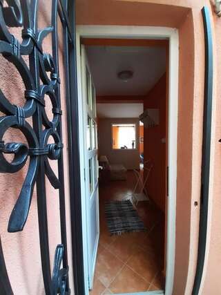 Апартаменты Villa Perla Del Mare Котор Номер-студио с патио и видом на море-39